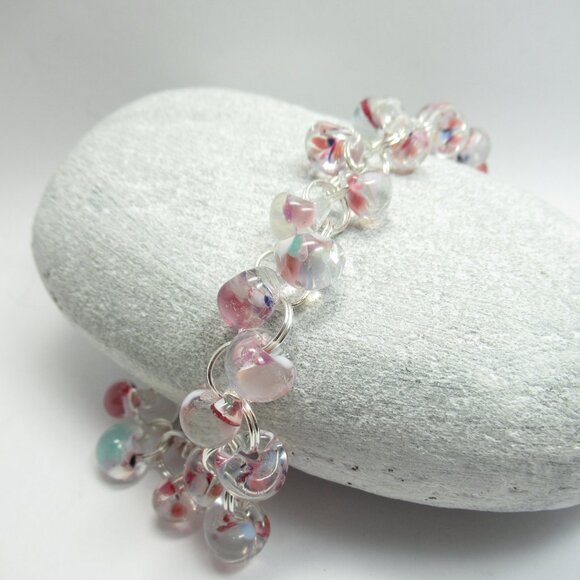 Glass drop linked bead bracelet - Picture 1 of 12